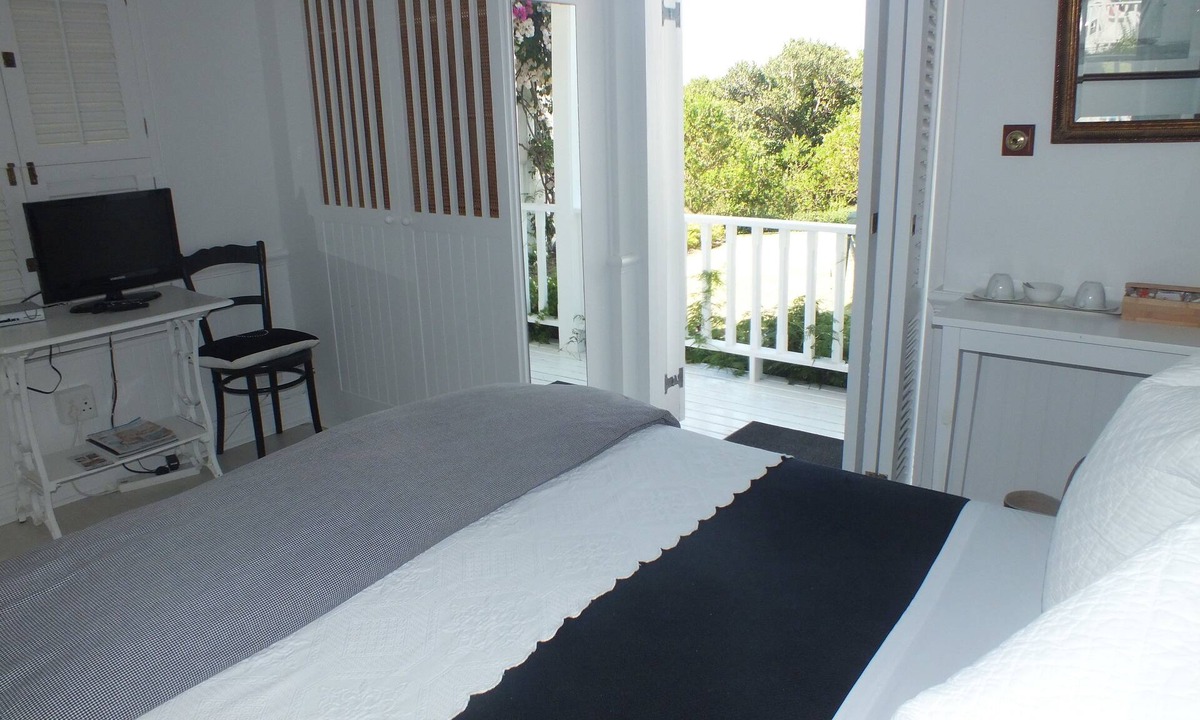 Robberg Beach Hotel | Southern Cross Beach House