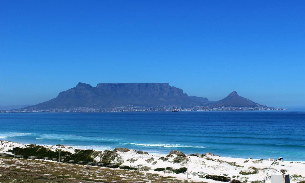 Bloubergstrand Apartment | Stay Spectacular