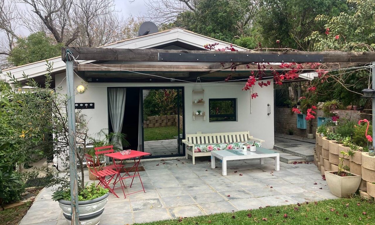 Stellenbosch Cottage | Superb 2-bedroom cottage in charming Stellenbosch for your getaway