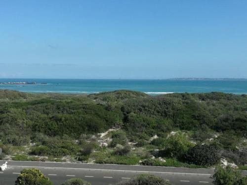 Big Bay Apartment | Surf Views