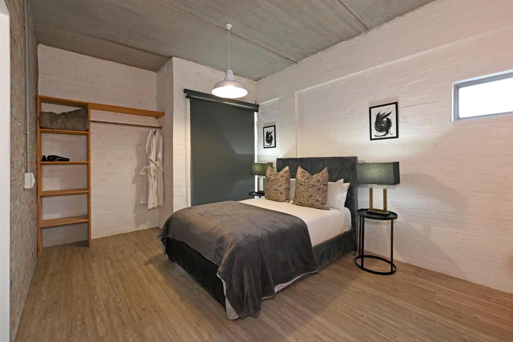 Salt River Apartment | Swift Studios No4