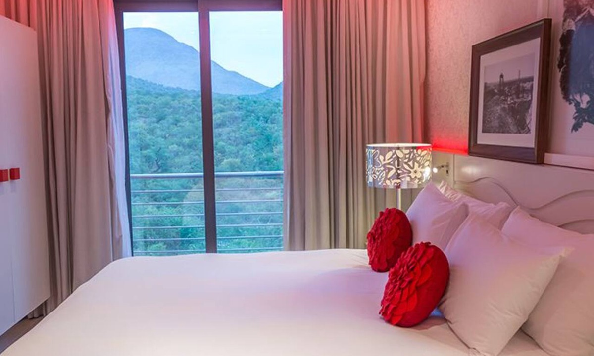 Burgersfort Hotel | Thaba Moshate Hotel