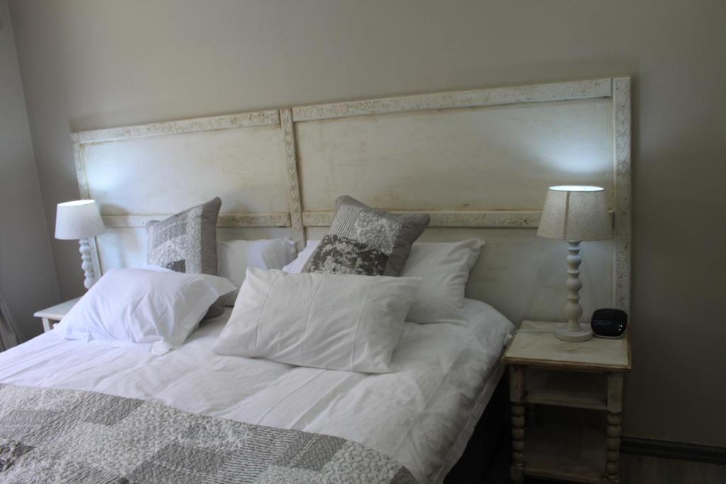 Oudtshoorn House | The Alchemist's Place