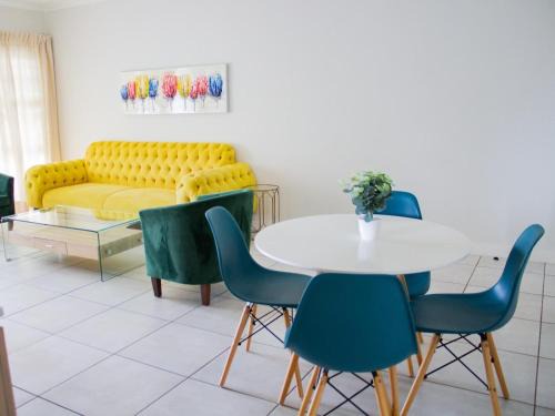 Pretoria Apartment | The Blyde Crystal Clear Lagoon 2 Bedroom Garden Apartment