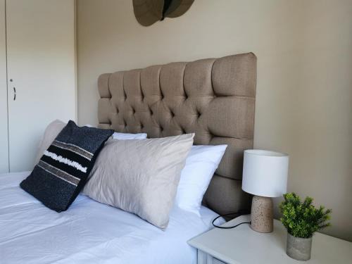 Farrarmere House | The Boho Suite