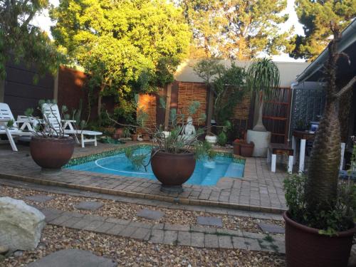 Milnerton House | The Buddha Garden