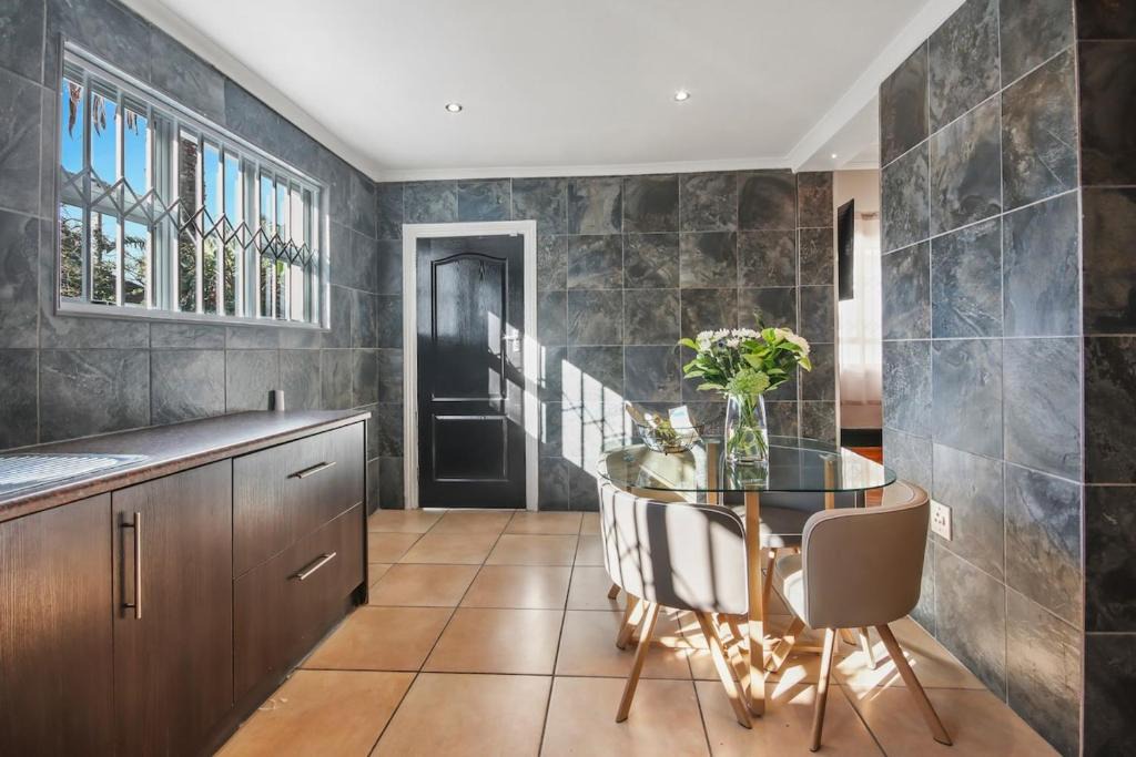 Cape Town City Centre House | The Classic Woodstock Cottage