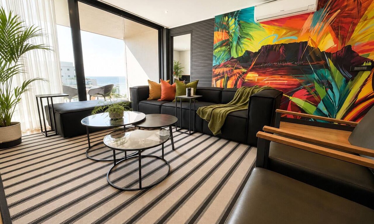 Three Anchor Bay Apartment | The Glengariff 701 - Designer 2-Bedroom Apartment on the Atlantic Seaboard