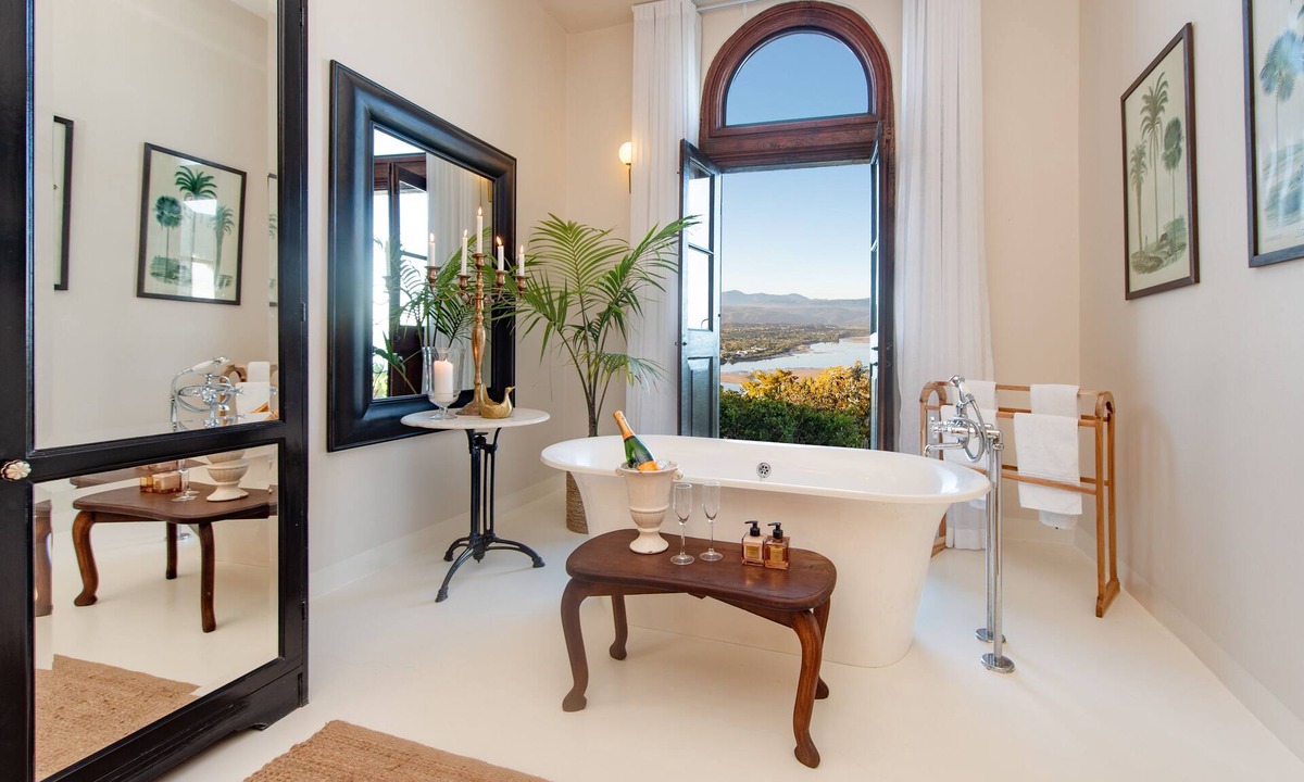 Plettenberg Bay Hotel | The Ivory Haus
