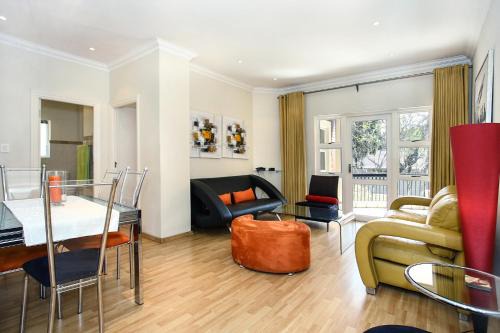 Greater Johannesburg Metropolitan Area Apartment | The Melrose Kernick Avenue Apartment