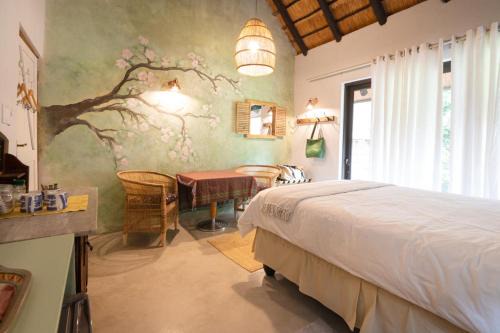 Kampersrus House | The Olive Room Plot 81