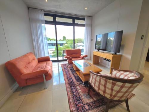 Houghton Estate Apartment | The Paramount Apartment Stay