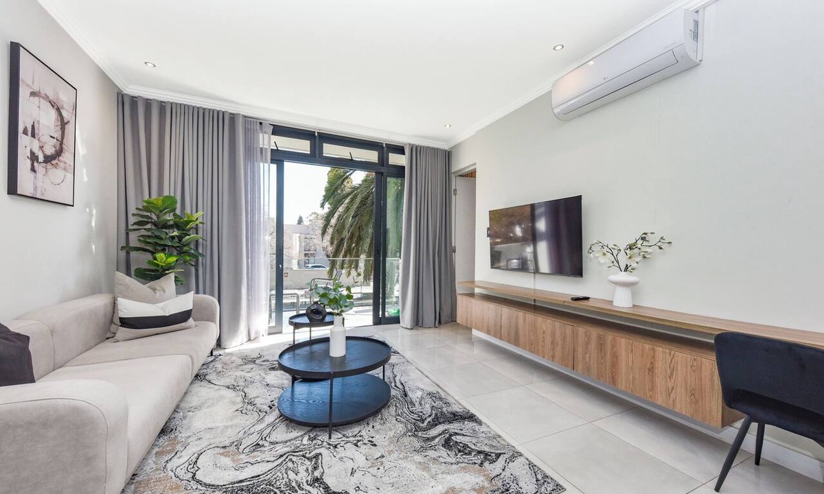 Greater Johannesburg Metropolitan Area Apartment | The Paramount | Contemporary Luxury