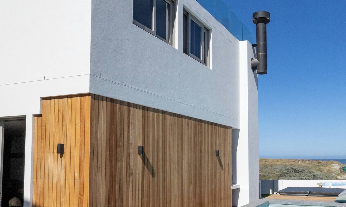 Sunset Beach Apartment | The Pool-House @ Ocean 9
