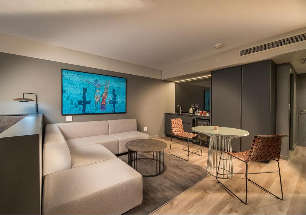 Cape Town City Centre Hotel | The Rockefeller Hotel by NEWMARK