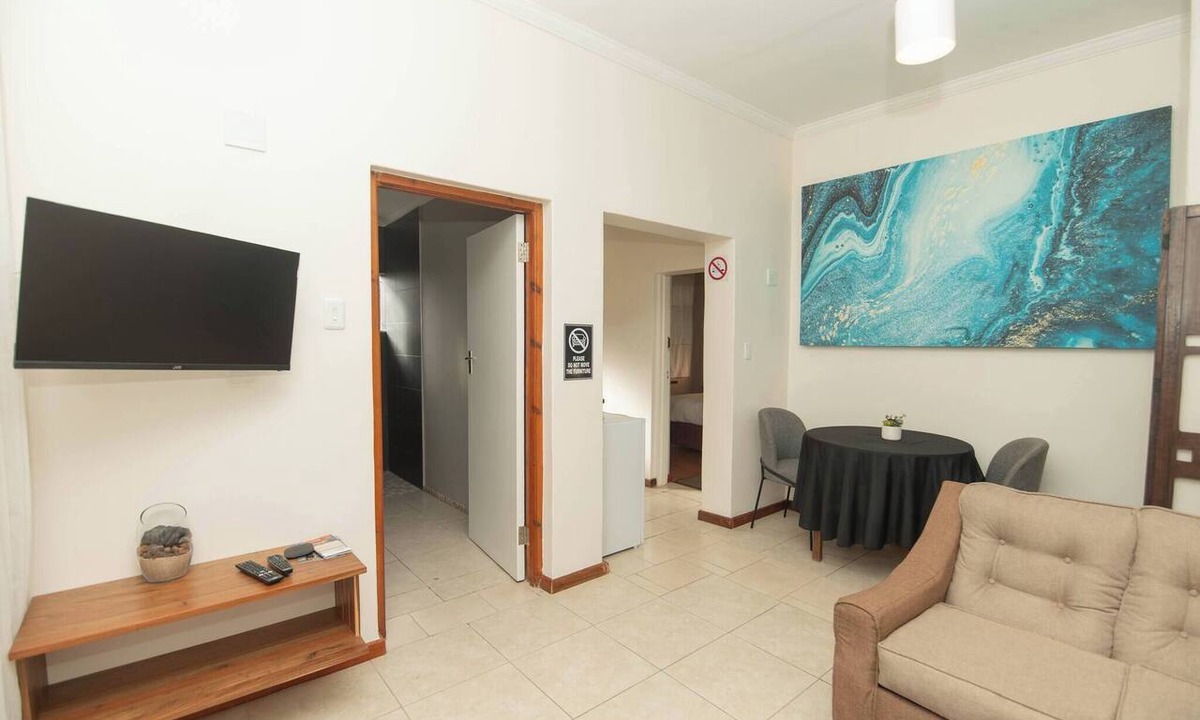 Walmer House | The Valley Guesthouse - Cottage 2