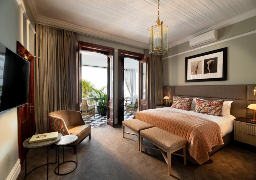 Sea Point Hotel | The Winchester Hotel by NEWMARK