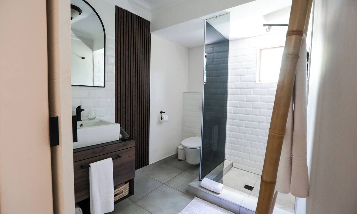 Pretoria House | The Woodpecker Inn