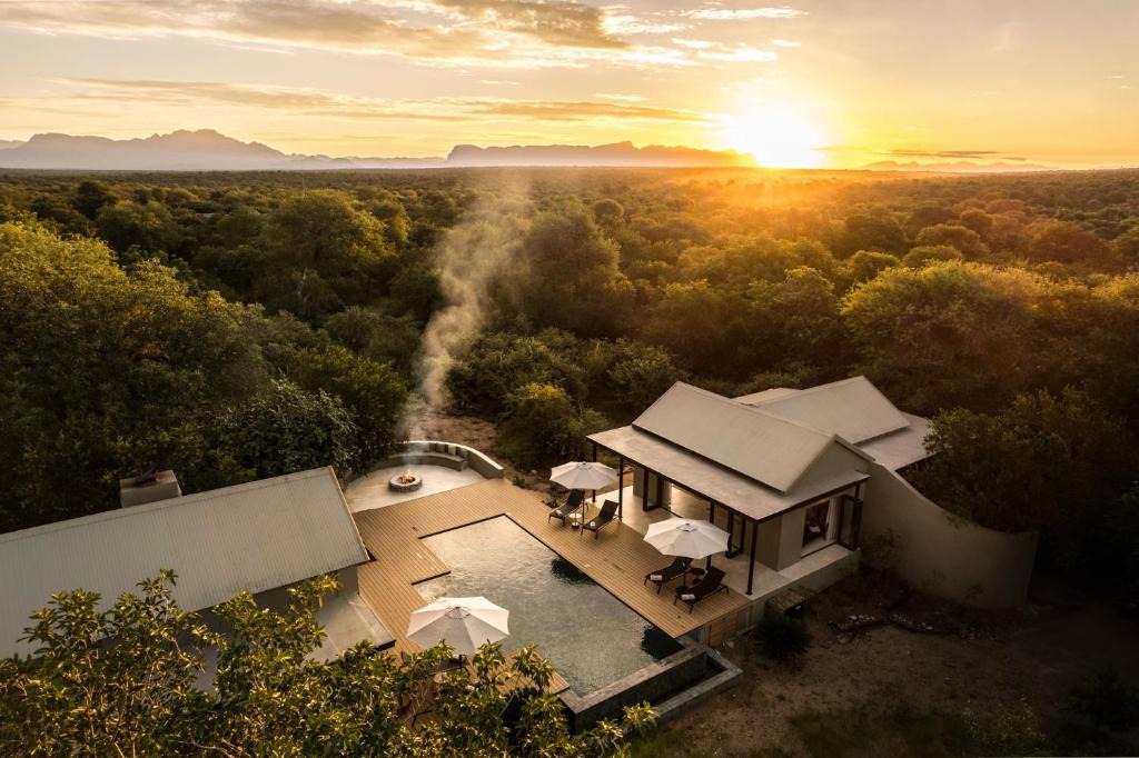 Hoedspruit Cabin | Ujima Lodge