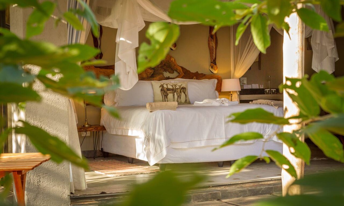 Hoedspruit Cabin | Ukuthula Bush Lodge