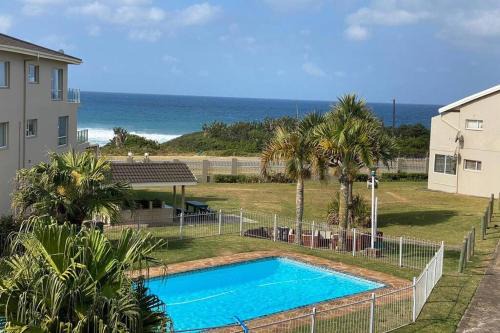 Margate Apartment | Uvongo Chalets 12