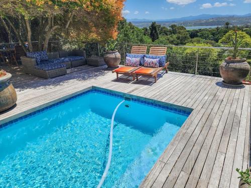 Lake Brenton Apartment | Villa Candle Berry - Tranquil Lagoon Retreat