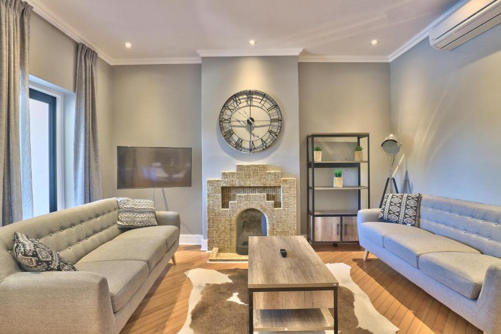 Green Point Apartment | Warwick Mansions 7