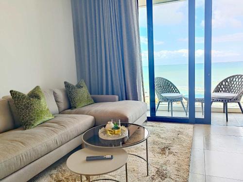 Redhill Apartment | Wavescapes Stylish Beach Getaway