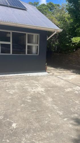 Grahamstown Apartment | Wedmore Place