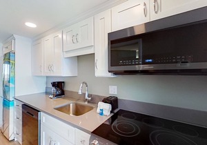 12th-floor beachfront condo with beach views, hot tubs, pools, lazy river, gym in Myrtle Beach