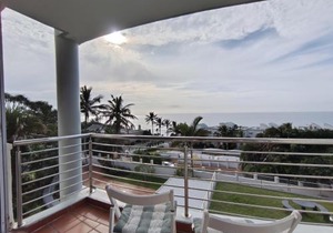 89 Chaka's Cove Ballito Sea Views Pool in Ballito