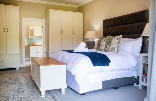 Nottingham Road Apartment | 1 Annies Place Rawdons Country Estate