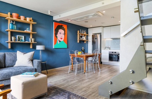 Green Point Apartment | 1 Bedroom Modern Self Catering Apartment in De Waterkant