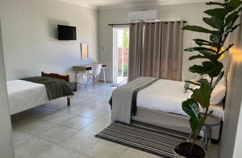 Kimberley Apartment | 10 Paul Roos