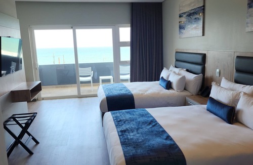 Warner Beach Hotel | 12 Oceans Hotel and Conference Centre