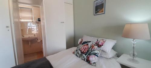 Velddrif Apartment | 15 Kingfisher Heads Waterkant Street Velddrif