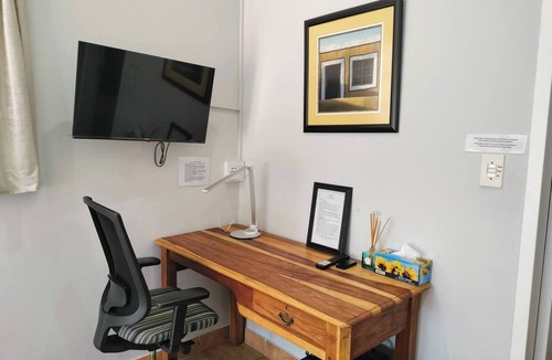 Parkwood Apartment | 15 min Walk to Rosebank & Gautrain - Parkwood Stay