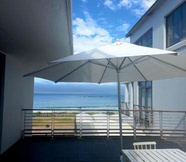 Big Bay Apartment | 163 Eden on the Bay