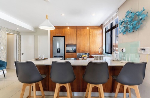 Big Bay Apartment | 167 Eden on the Bay is a self catering apartment 50 meters from Big Bay beach.