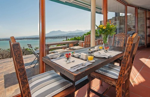 Mountainside Bed & Breakfast | 18 on Kloof Bed and Breakfast