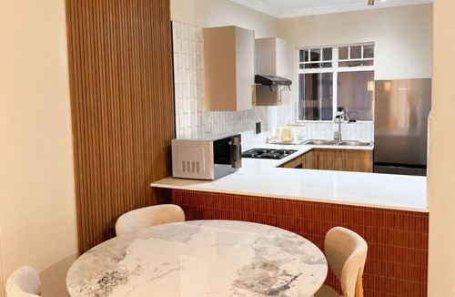 Menlyn Apartment | 19 @ Menlyn Place, a newly renovated, stylish apartment in a prime location.