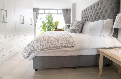 Umhlanga Apartment | 2 Kyalanga - by Stay in Umhlanga