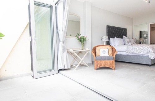 Umhlanga Apartment | 2 Kyalanga - by Stay in Umhlanga