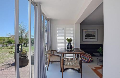 Big Bay Apartment | 204 Big Bay Beach Club