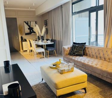 Menlyn Hotel | 205 Menlyn Maine Trilogy Residence