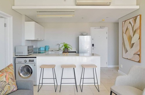 Victoria and Alfred Waterfront Apartment | 209 Canal Quays in Cape Town