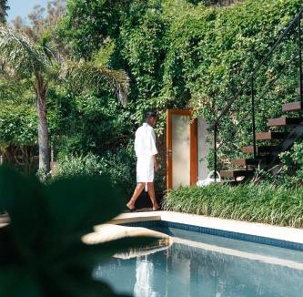 Clifton Hotel | 21 Nettleton