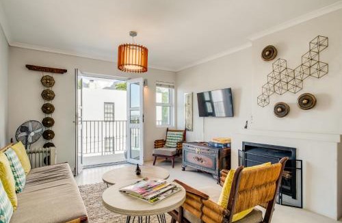 Cape Town City Centre Apartment | 211 De Waterkant Piazza