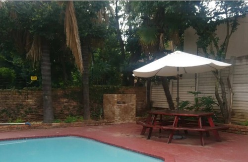 Garsfontein House | 277 Beth Duncker St