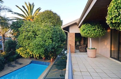 Bedfordview House | 27A on Angus